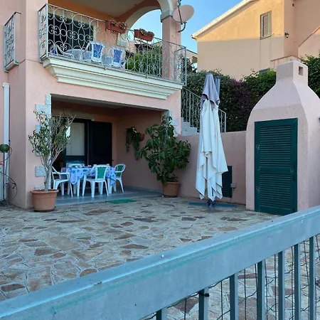 - Agrustos - San Teodoro Dom wakacyjny Budoni
